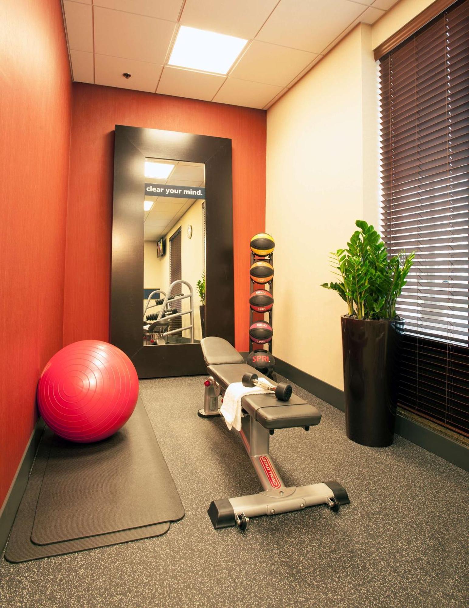 Hampton Inn Washington-Dulles International Airport South Chantilly Exteriör bild