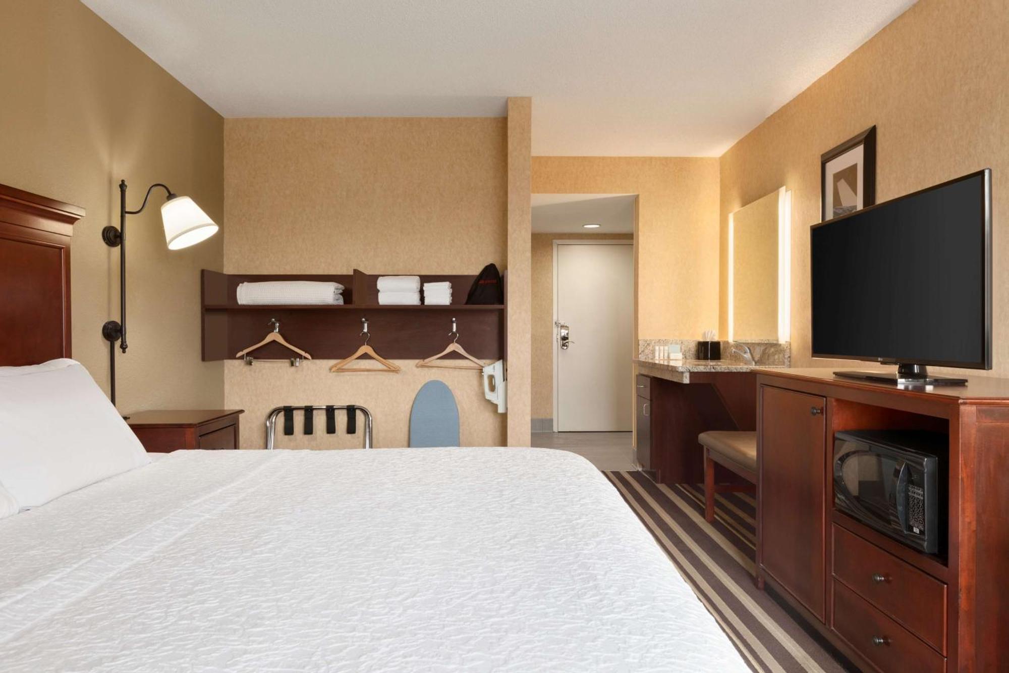 Hampton Inn Washington-Dulles International Airport South Chantilly Exteriör bild