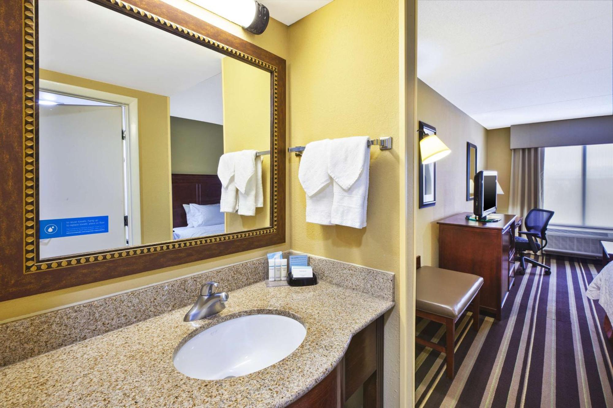 Hampton Inn Washington-Dulles International Airport South Chantilly Exteriör bild